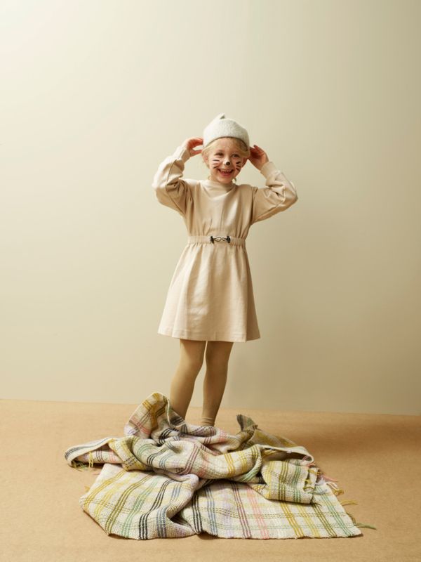 Aftenstrikk | Pledd i Finull i vårfarger | Strikkepakke