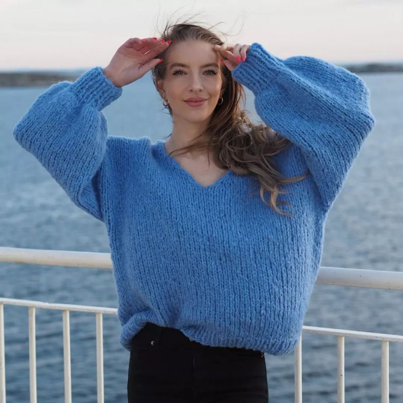 Veda Sweater | Strikkepakke ensfarget
