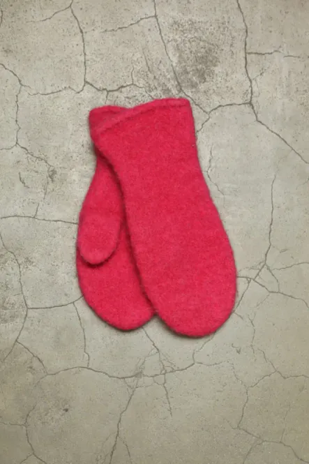 Hovedbilde Strikk og tov Votter i Rauma Finull | Strikkepakke