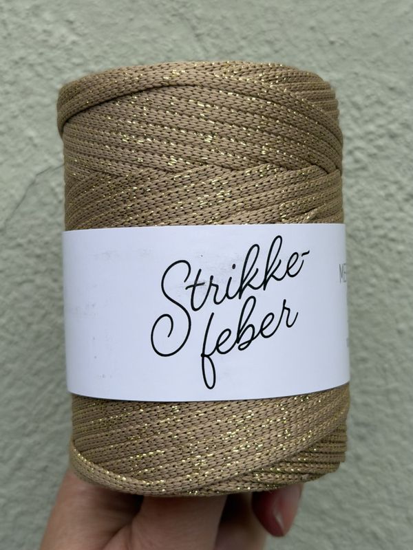 Mere Snor Glitter